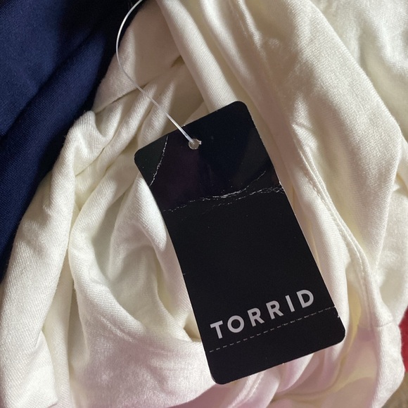 Torrid NWT dress. UB2 - Picture 7 of 8